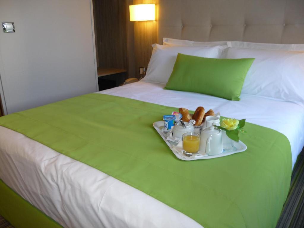 Hotel Floridor Etoile Aulnay-sous-Bois Pokoj fotografie